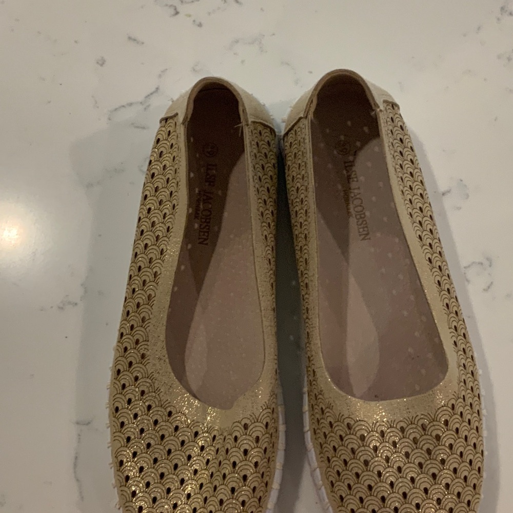 Ilse Jacobsen Metallic Gold Flats